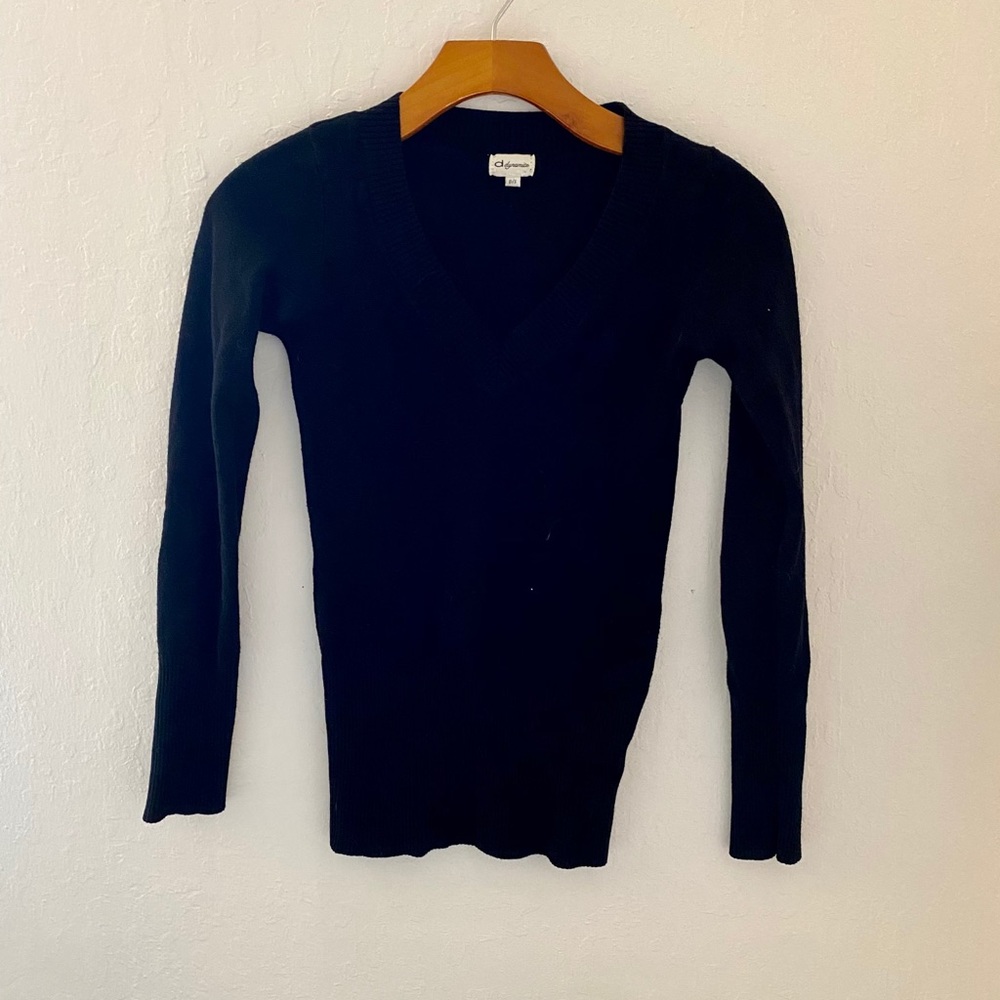 Black v neck sweater